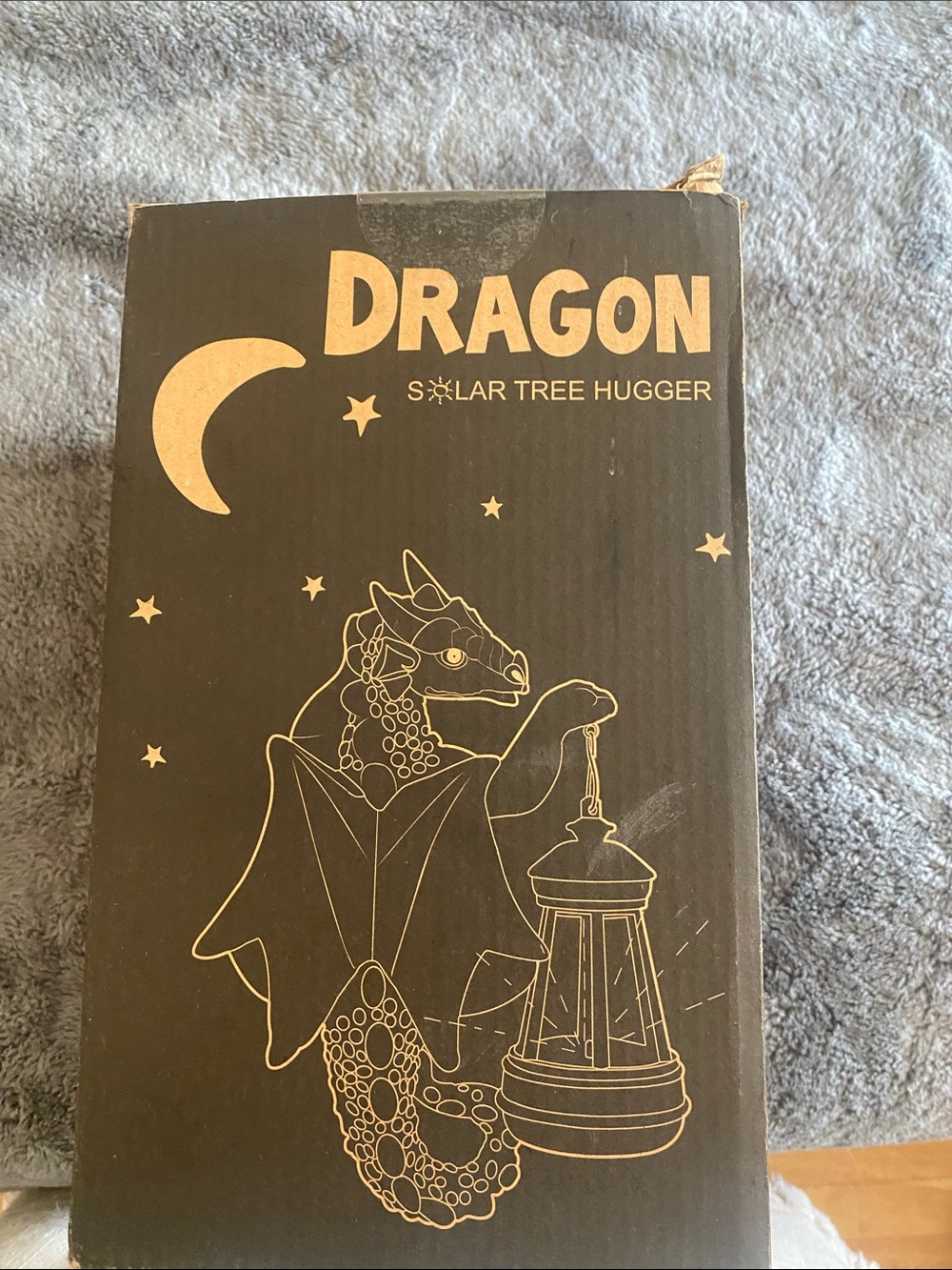 Dragon Solar Tree Hugger Lantern - Black & Gold